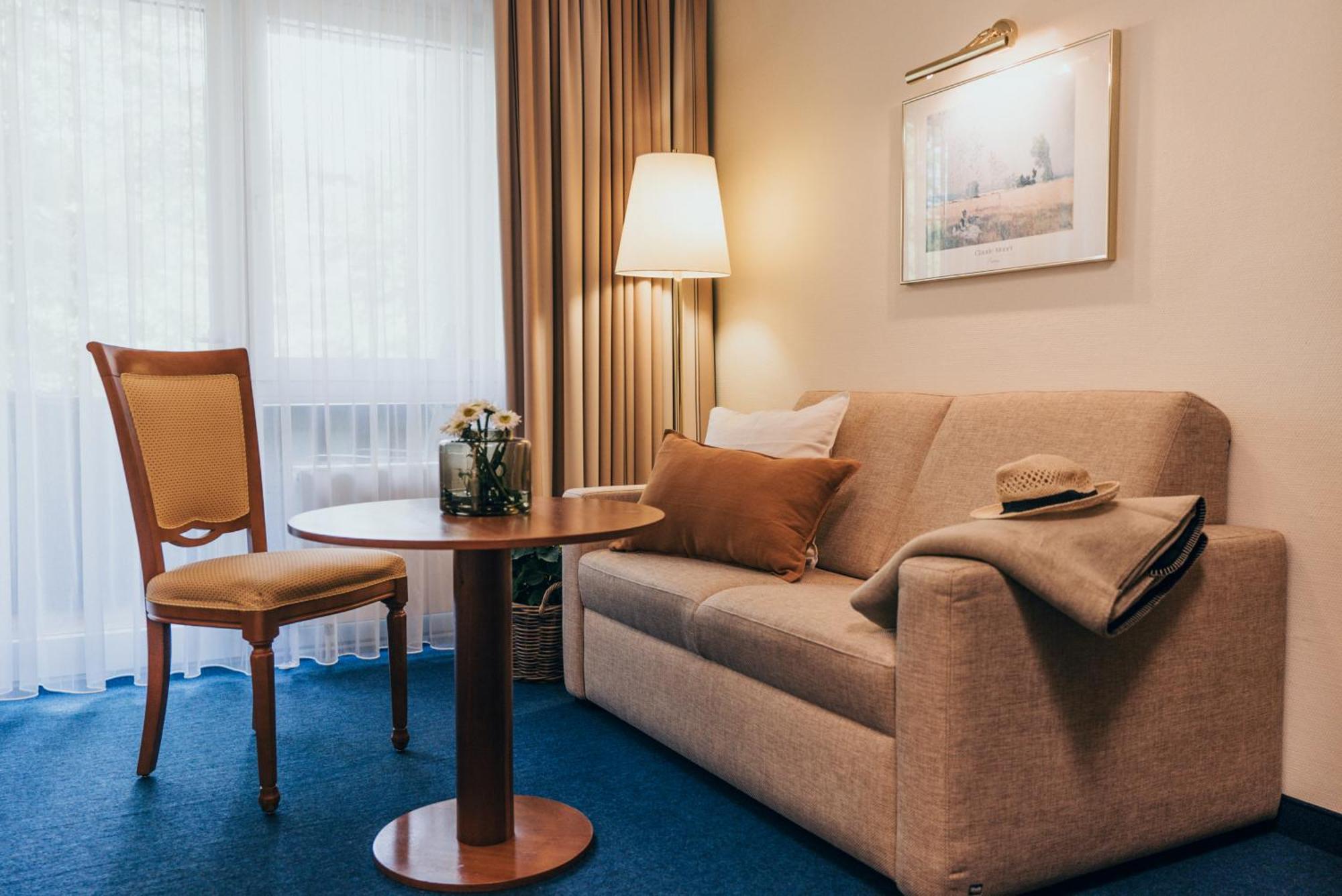 Hotel Reindl Suiten & Appartments บาดฟึสซิง ภายนอก รูปภาพ